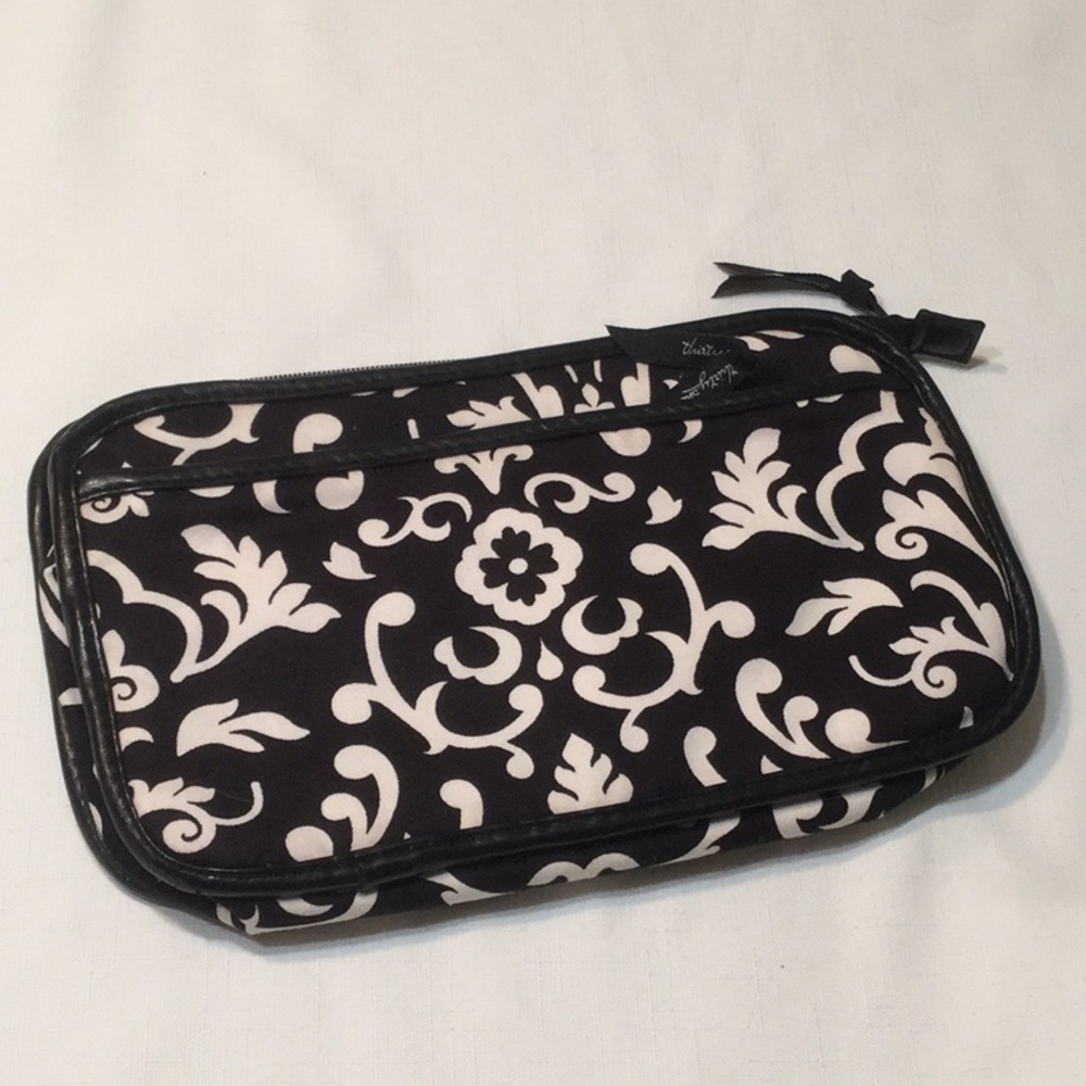 thirty-one Toiletry Bag w/ Multiple Compartments